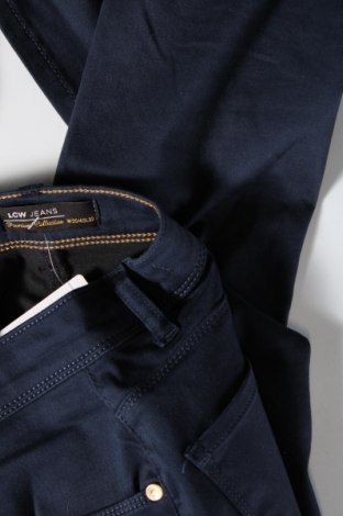 Γυναικείο παντελόνι LCW, Μέγεθος L, Χρώμα Μπλέ, Τιμή 14,83 €