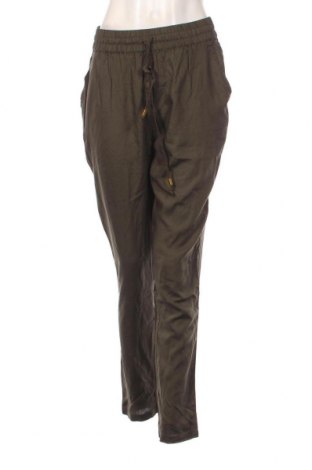 Дамски панталон Lascana, Размер M, Цвят Зелен, Цена 22,08 лв.