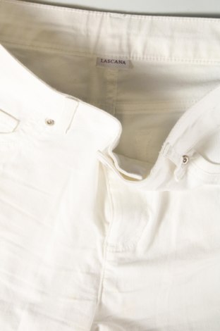 Дамски панталон Lascana, Размер M, Цвят Бял, Цена 29,15 лв.