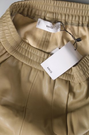 Γυναικείο παντελόνι Mango, Μέγεθος XS, Χρώμα  Μπέζ, Τιμή 16,94 €