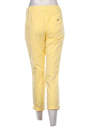Pantaloni de femei Marks & Spencer, Mărime S, Culoare Galben, Preț 203,95 Lei