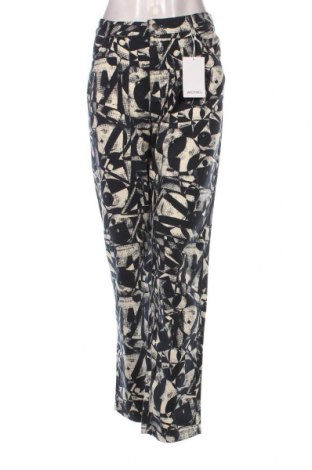 Дамски панталон Monki, Размер XL, Цвят Многоцветен, Цена 56,00 лв.