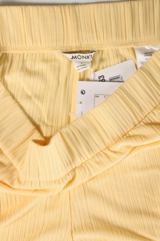 Γυναικείο παντελόνι Monki, Μέγεθος L, Χρώμα Κίτρινο, Τιμή 8,66 €