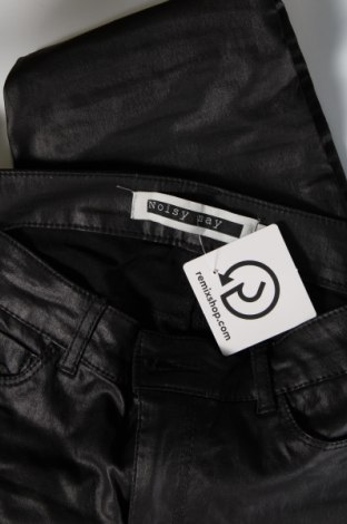 Pantaloni de femei Noisy May, Mărime M, Culoare Negru, Preț 24,80 Lei