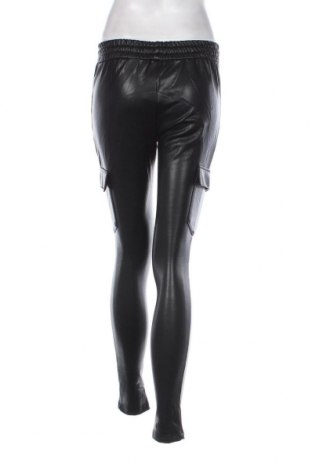 Дамски панталон ONLY, Размер M, Цвят Черен, Цена 7,56 лв.