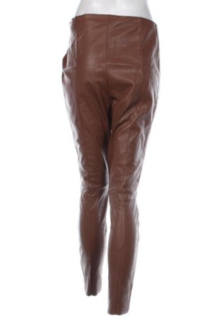 Дамски панталон Oui, Размер M, Цвят Кафяв, Цена 68,00 лв.