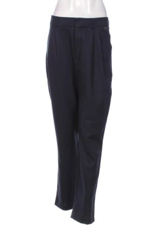 Дамски панталон Pepe Jeans, Размер M, Цвят Син, Цена 62,40 лв.