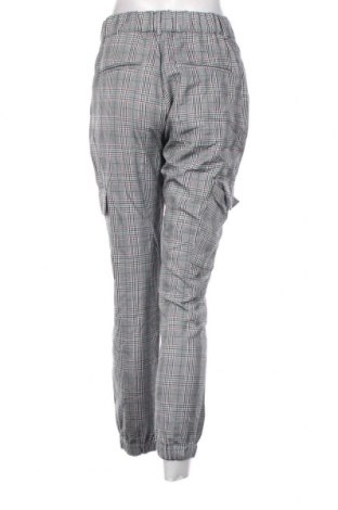 Γυναικείο παντελόνι Pull&Bear, Μέγεθος L, Χρώμα Γκρί, Τιμή 4,66 €