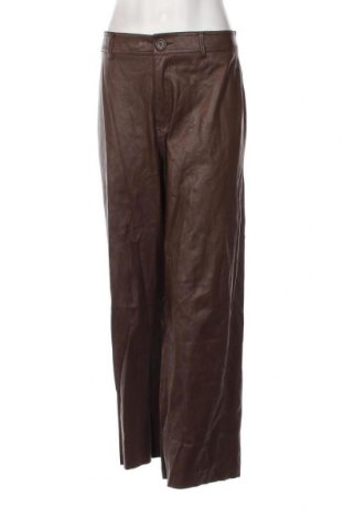 Pantaloni de femei Pull&Bear, Mărime L, Culoare Maro, Preț 34,77 Lei