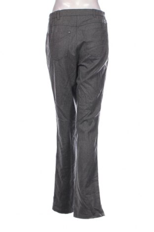 Дамски панталон Raphaela By Brax, Размер M, Цвят Сив, Цена 21,76 лв.