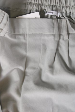 Дамски панталон Sinsay, Размер XS, Цвят Сив, Цена 13,12 лв.