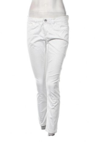 Дамски панталон Street One, Размер S, Цвят Бял, Цена 26,69 лв.