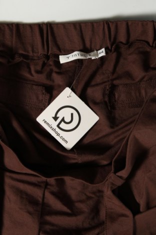 Дамски панталон Tatuum, Размер XL, Цвят Кафяв, Цена 40,72 лв.