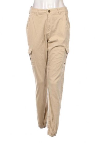 Pantaloni de femei Urban Classics, Mărime M, Culoare Bej, Preț 75,99 Lei