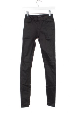 Dámské kalhoty  Vero Moda, Velikost XS, Barva Černá, Cena  430,00 Kč