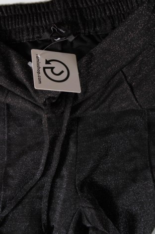 Damenhose Vero Moda, Größe XS, Farbe Schwarz, Preis 4,13 €