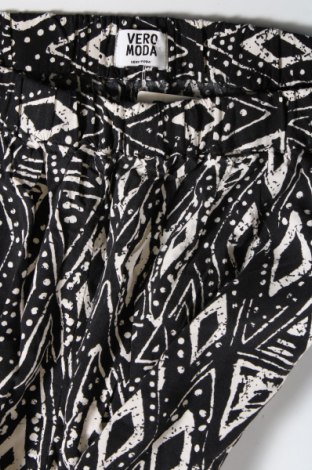Γυναικείο παντελόνι Vero Moda, Μέγεθος M, Χρώμα Μαύρο, Τιμή 5,52 €