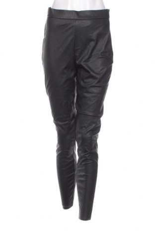 Γυναικείο παντελόνι Vero Moda, Μέγεθος M, Χρώμα Μαύρο, Τιμή 3,84 €