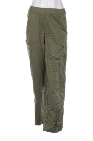 Дамски панталон Vero Moda, Размер XS, Цвят Зелен, Цена 6,75 лв.