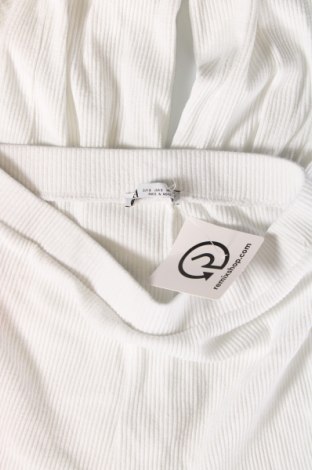 Damenhose Zara, Größe S, Farbe Weiß, Preis € 6,30