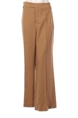 Дамски панталон Zara, Размер XXL, Цвят Бежов, Цена 61,94 лв.
