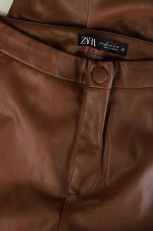 Дамски панталон Zara, Размер XS, Цвят Кафяв, Цена 14,78 лв.