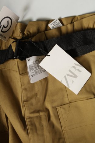 Дамски панталон Zara, Размер S, Цвят Зелен, Цена 37,20 лв.