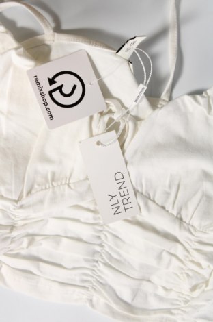 Γυναικείο αμάνικο μπλουζάκι Nly Trend, Μέγεθος M, Χρώμα Λευκό, Τιμή 2,92 €