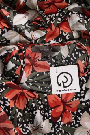 Γυναικείο αμάνικο μπλουζάκι Primark, Μέγεθος M, Χρώμα Πολύχρωμο, Τιμή 12,63 €