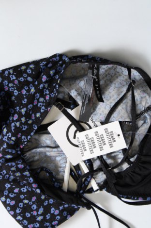 Γυναικείο αμάνικο μπλουζάκι Urban Outfitters, Μέγεθος S, Χρώμα Πολύχρωμο, Τιμή 4,47 €