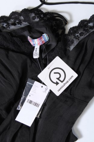 Damentop Urban Outfitters, Größe M, Farbe Schwarz, Preis 39,69 €