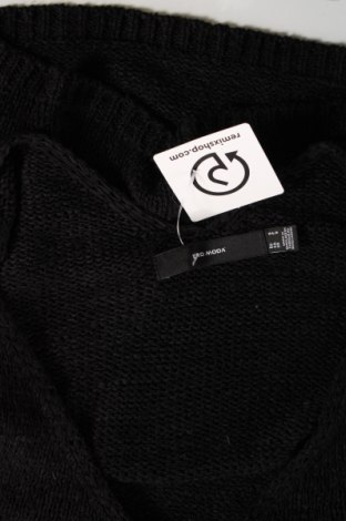 Γυναικείο αμάνικο μπλουζάκι Vero Moda, Μέγεθος S, Χρώμα Μαύρο, Τιμή 7,00 €