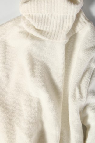 Дамски пуловер, Размер S, Цвят Бял, Цена 5,80 лв.