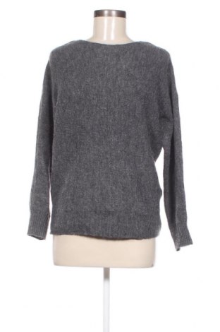 Дамски пуловер C&A, Размер S, Цвят Сив, Цена 5,51 лв.