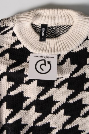 Дамски пуловер Eksept, Размер XS, Цвят Многоцветен, Цена 12,30 лв.