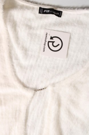 Дамски пуловер Fb Sister, Размер M, Цвят Бял, Цена 30,99 лв.