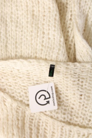 Дамски пуловер United Colors Of Benetton, Размер M, Цвят Бял, Цена 26,69 лв.