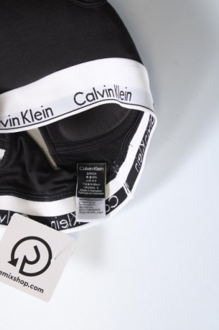 Дамско бельо Calvin Klein, Размер S, Цвят Черен, Цена 66,75 лв.