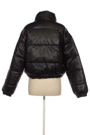 Γυναικείο δερμάτινο μπουφάν Jdy, Μέγεθος XL, Χρώμα Μαύρο, Τιμή 22,73 €