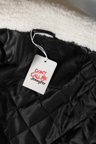 Dámska kožená bunda  Jennyfer, Veľkosť M, Farba Čierna, Cena  17,10 €