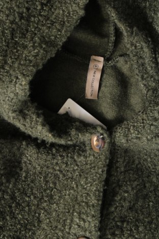 Дамско палто, Размер M, Цвят Зелен, Цена 42,80 лв.