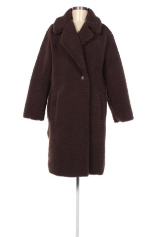 Дамско палто Clockhouse, Размер M, Цвят Кафяв, Цена 64,20 лв.