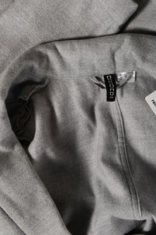 Дамско палто H&M Divided, Размер XS, Цвят Сив, Цена 16,05 лв.