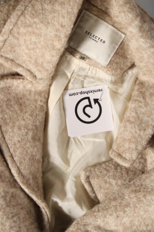 Дамско палто Selected Femme, Размер M, Цвят Бежов, Цена 52,85 лв.