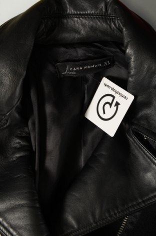 Дамско палто Zara, Размер M, Цвят Черен, Цена 36,72 лв.