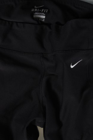 Pantaloni trening de femei Nike, Mărime XS, Culoare Negru, Preț 134,87 Lei