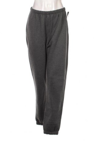 Pantaloni trening de femei Nly Trend, Mărime XL, Culoare Gri, Preț 31,78 Lei
