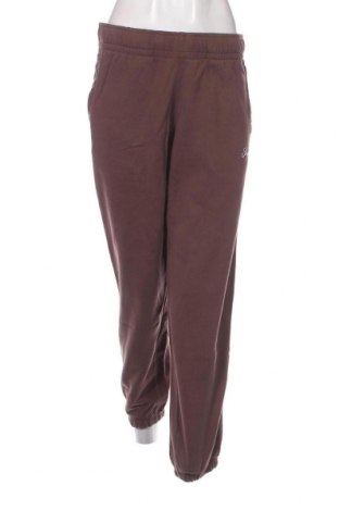 Γυναικείο αθλητικό παντελόνι Superdry, Μέγεθος M, Χρώμα Καφέ, Τιμή 18,14 €