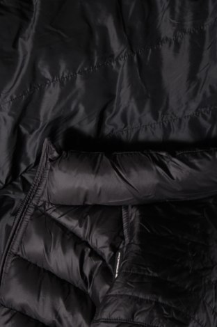 Dámská bunda , Velikost M, Barva Černá, Cena  765,00 Kč