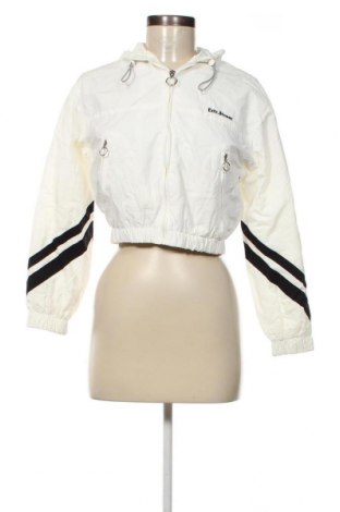 Γυναικείο μπουφάν Bershka, Μέγεθος XS, Χρώμα Λευκό, Τιμή 16,33 €